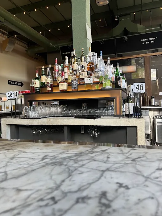 Syndicated Bar Theater Kitchen Picture 6