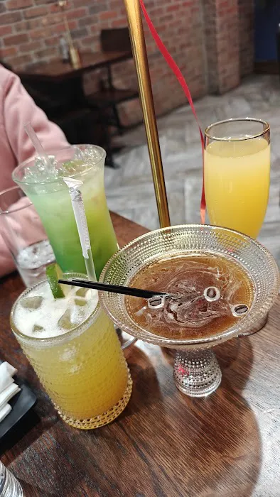 The Garden Bar & Grill Picture 5
