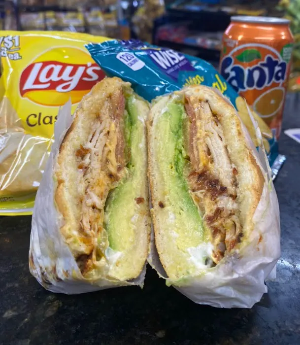Fifth Deli & Grocery Picture 8