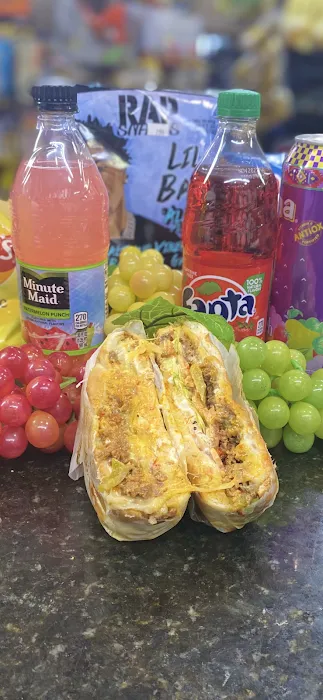 Fifth Deli & Grocery Picture 5