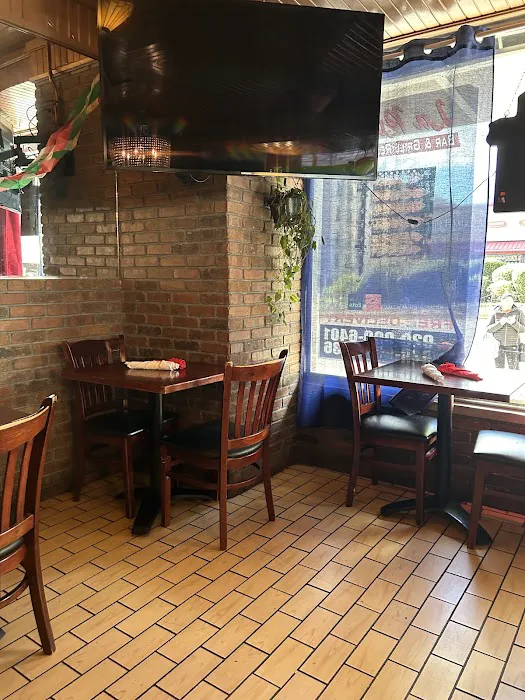 La Rubia Bar and Grill Restaurant Picture 5