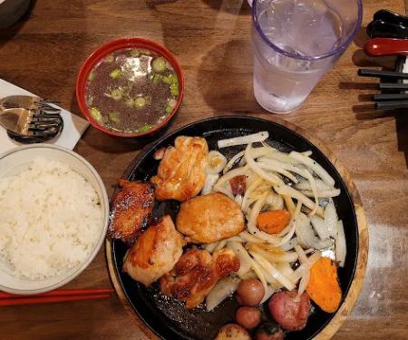 RAMEN KU-RAKU