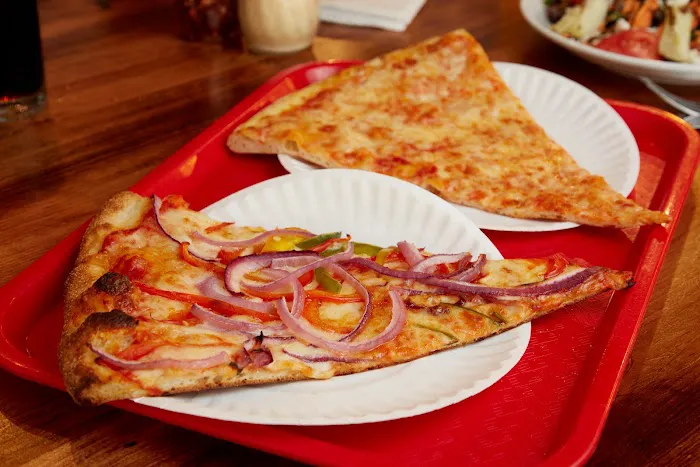 Broadway Slice Picture 3
