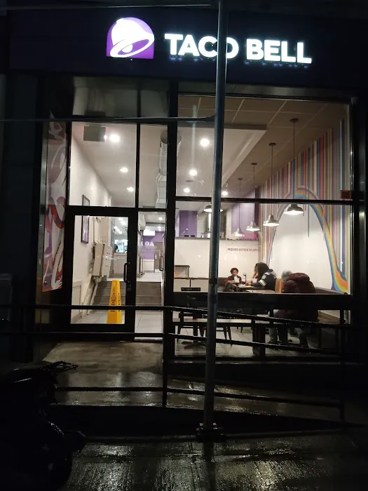 Taco Bell Picture 3
