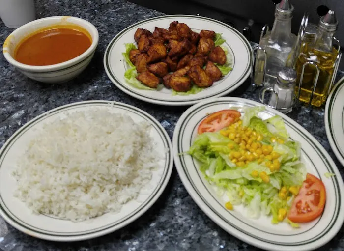 La Barca Restaurant Picture 4