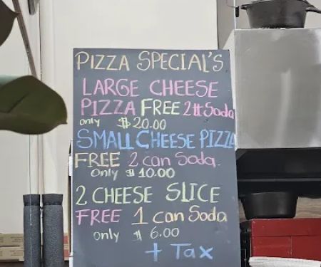 Tomatoes Locos Pizzeria Restaurant
