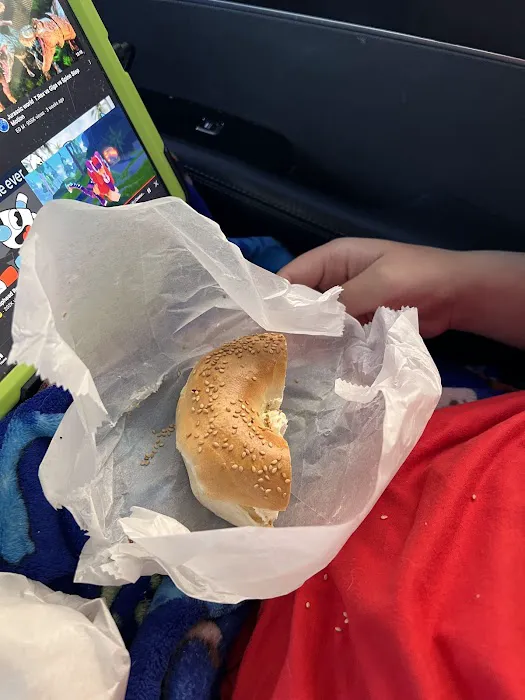 Mike's Bagels Picture 9