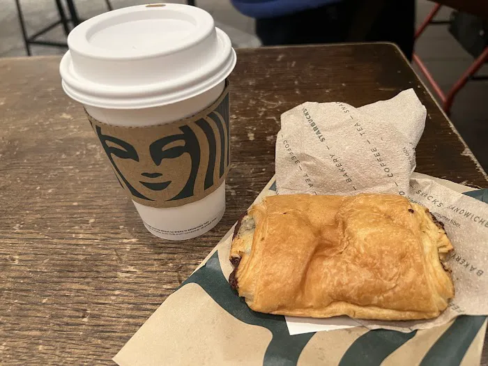 Starbucks Picture 7