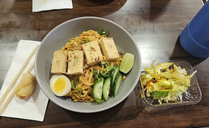 Native Noodles Picture 5