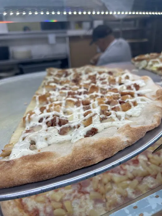 Cozzi Pizza Picture 3