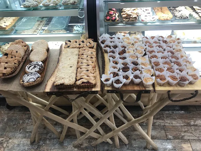 Sander's Bakery Picture 7