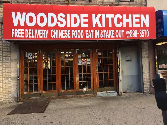 Woodside Kitchen Picture 6
