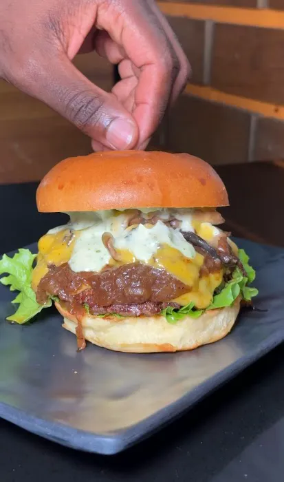 Emoji Burger Picture 2
