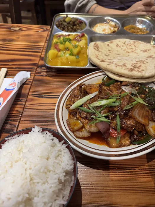Khampa Kitchen Picture 1