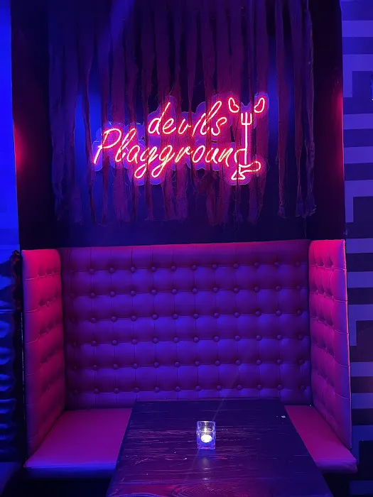 Drip Lounge Picture 7