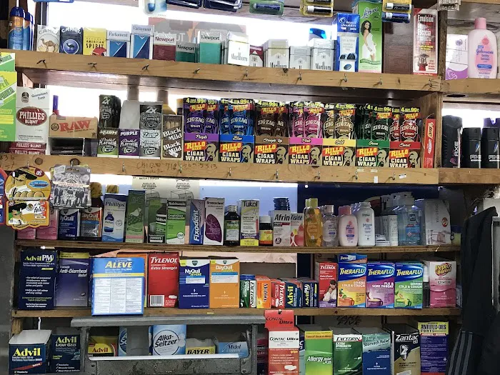 Bryanna Deli and Grocery Picture 5