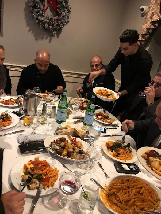 Antonio's Kitchen Picture 4