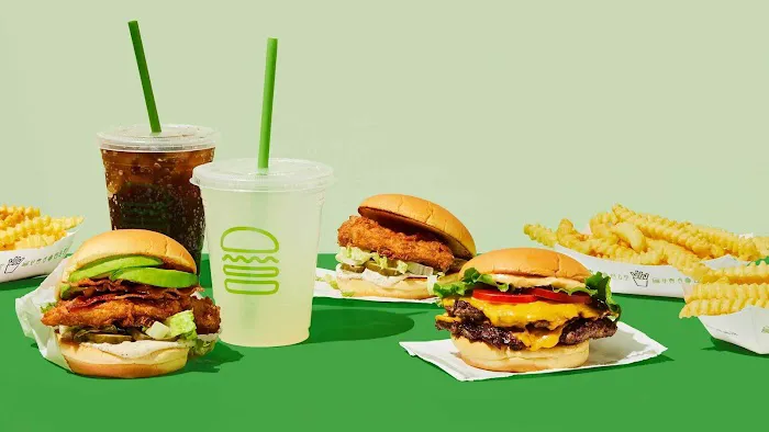 Shake Shack Jackson Heights Picture 8