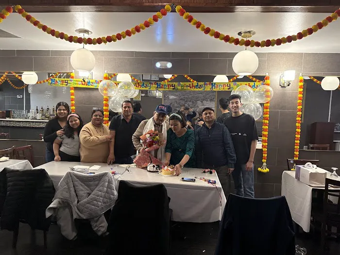 Lakeside NYC Nepalese and Indian Restaurant Picture 7