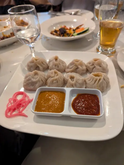 Lakeside NYC Nepalese and Indian Restaurant Picture 5
