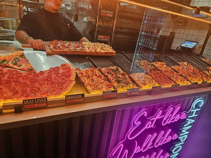 Champion Pizza -Jackson Heights Picture 6