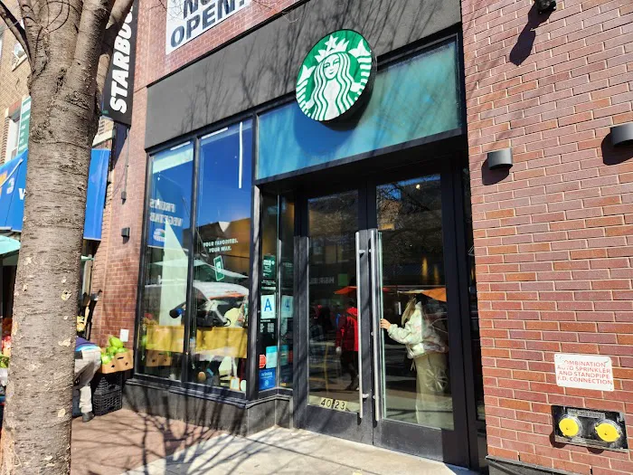 Starbucks Picture 10
