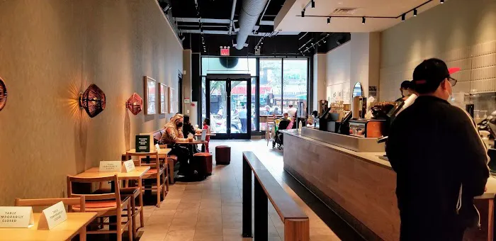 Starbucks Picture 1