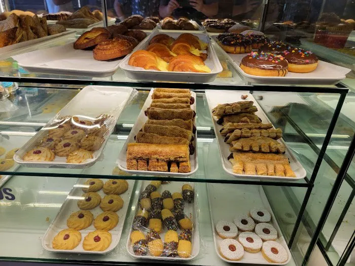 Café de Colombia Bakery Picture 8