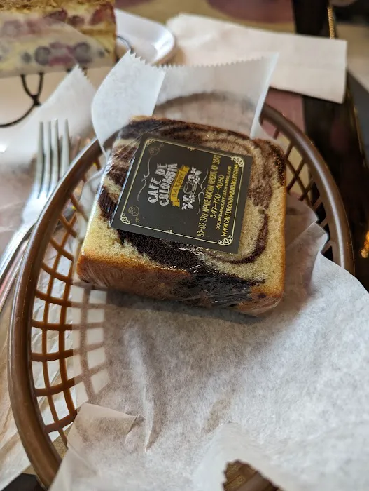 Café de Colombia Bakery Picture 7