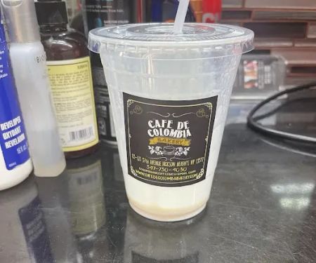 Cafu00e9 de Colombia Bakery