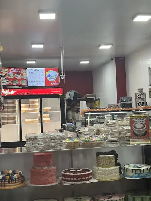 Valencia Bakery Picture 8
