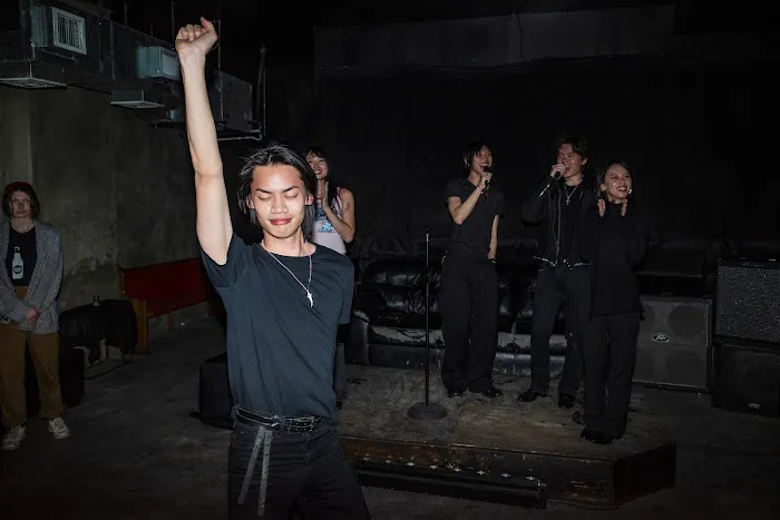 Seventh Heaven Bar & Karaoke Picture 7