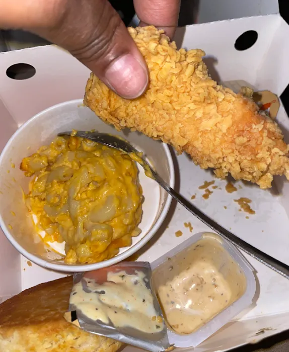 Popeyes Louisiana Kitchen Picture 1