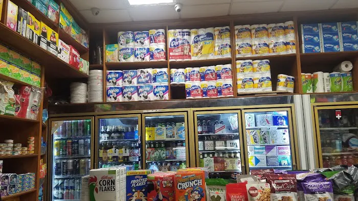Garden Deli and Grill Picture 6