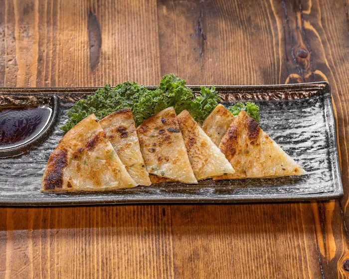 Sushi & Noodles Picture 2