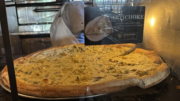 Artichoke Basille's Pizza Picture 3