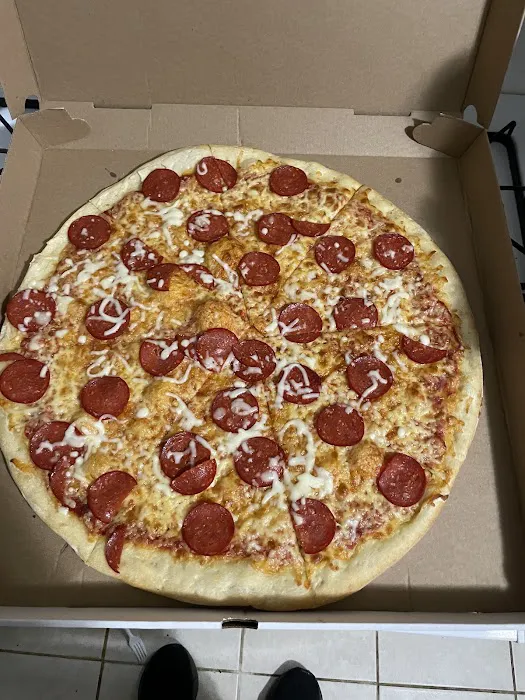 Milan Pizza and Chicken Picture 3