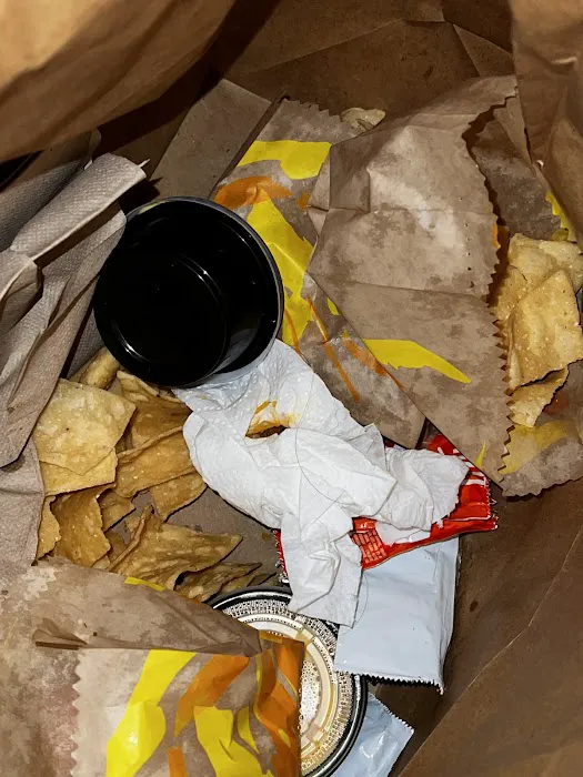 Taco Bell / Pizza Hut Picture 6