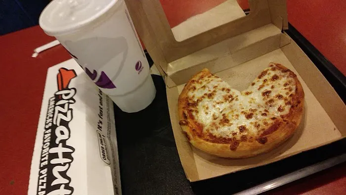 Taco Bell / Pizza Hut Picture 1