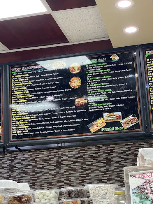 Manhattan Best Deli & Grill Picture 6