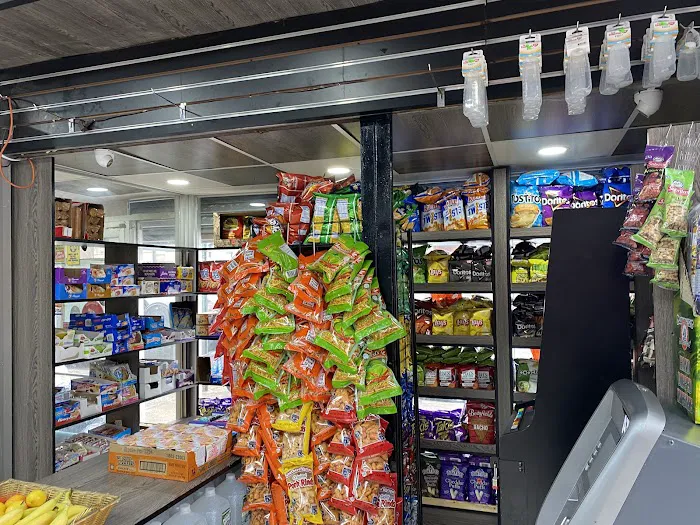 Blashy Deli Grocery Picture 5
