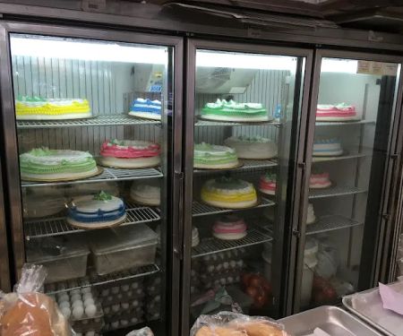 El Manantial Bakery