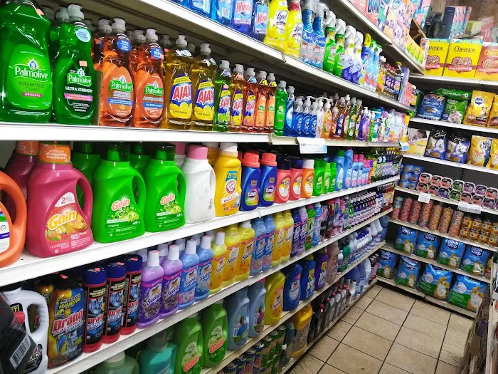 Lindo Amanecer Grocery Corp. Picture 7