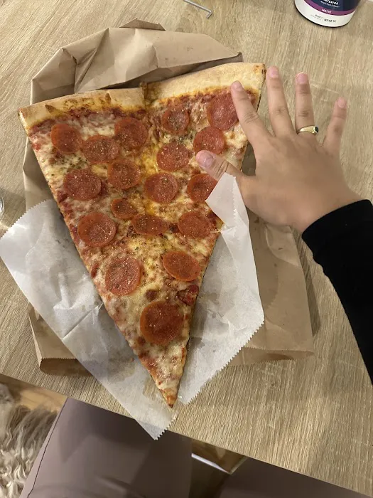 Koronet Pizza Picture 9