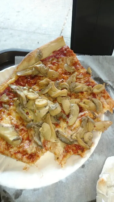 Koronet Pizza Picture 1