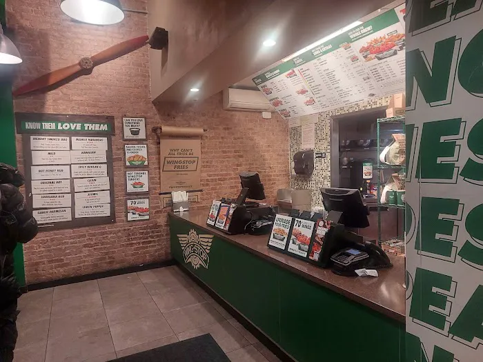Wingstop Picture 1