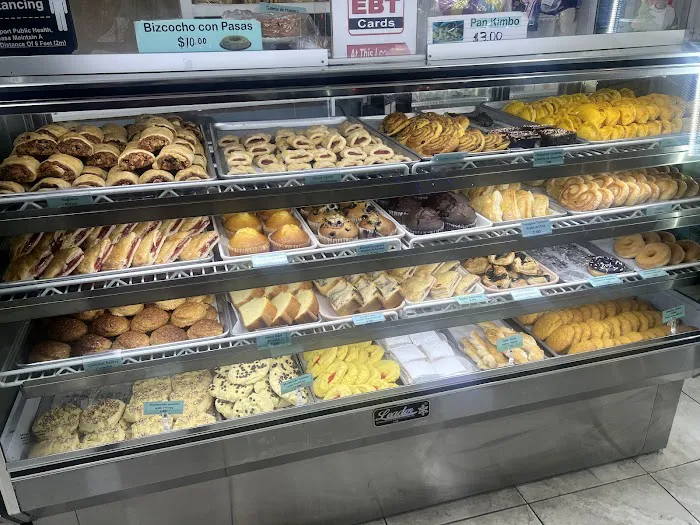 Dios Proveedor Bakery Picture 10