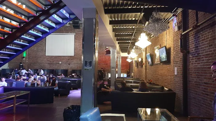 Billy's Sports Bar Picture 1