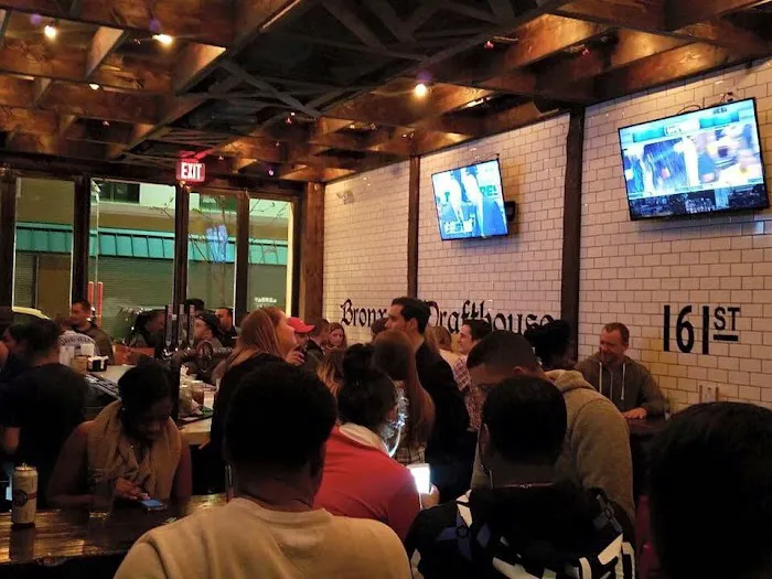 Bronx Draft House Picture 5