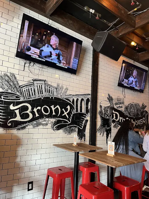 Bronx Draft House Picture 6